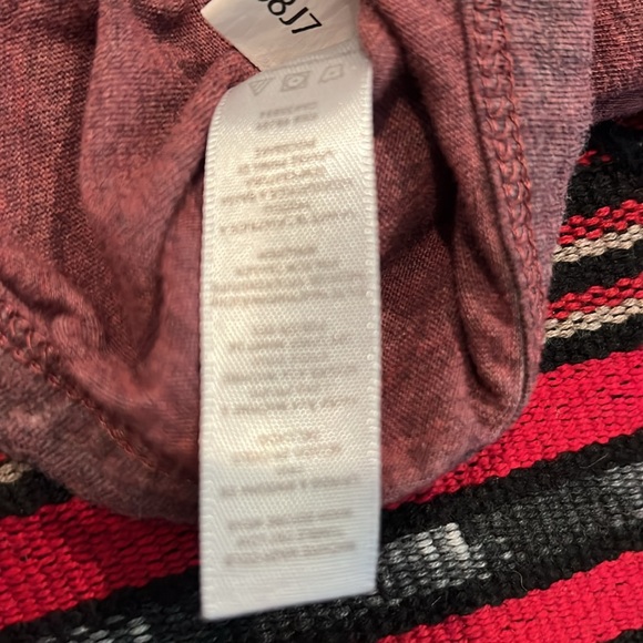 Alternative Henley, Size L - Picture 7 of 7